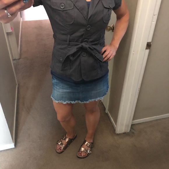 Belted short sleeved utility jacket - Picture 4 of 8